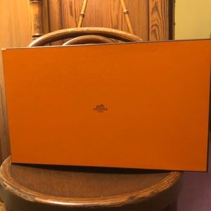 Hermes shoe box empty